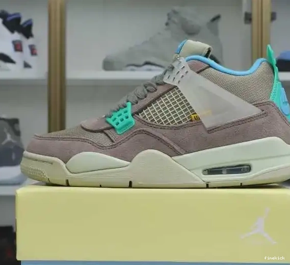 JORDAN RETRO 'TAUPE HAZE' UNION X AIR 4 LA 0526